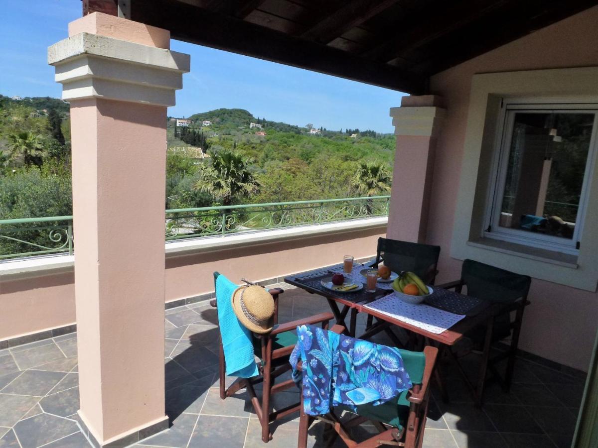 Mouse House Apartment Gouvia Bagian luar foto