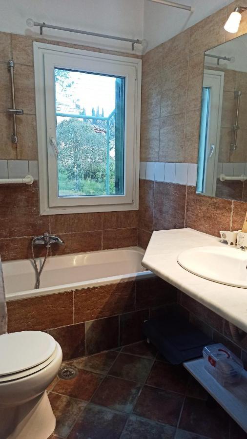 Mouse House Apartment Gouvia Bagian luar foto