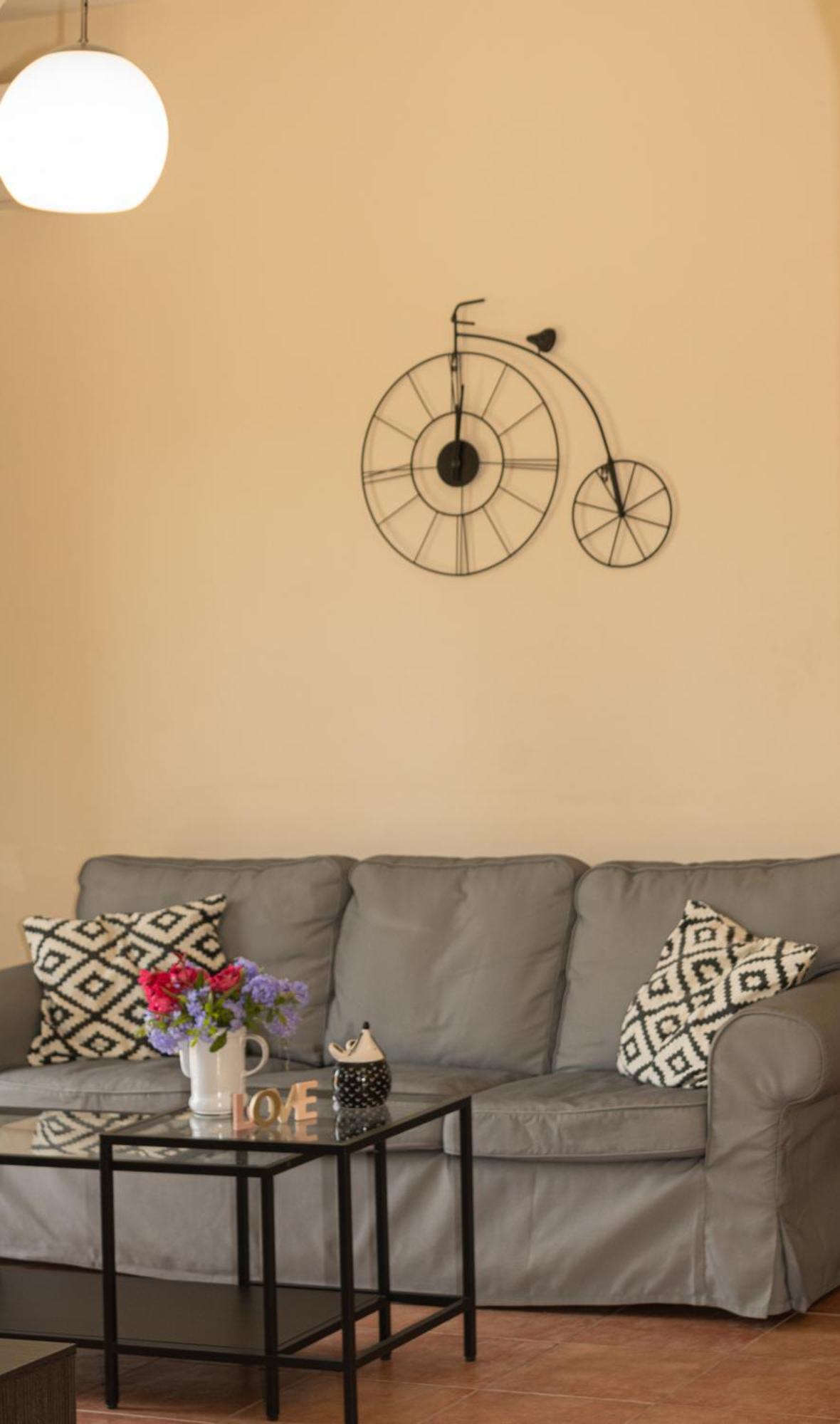 Mouse House Apartment Gouvia Bagian luar foto