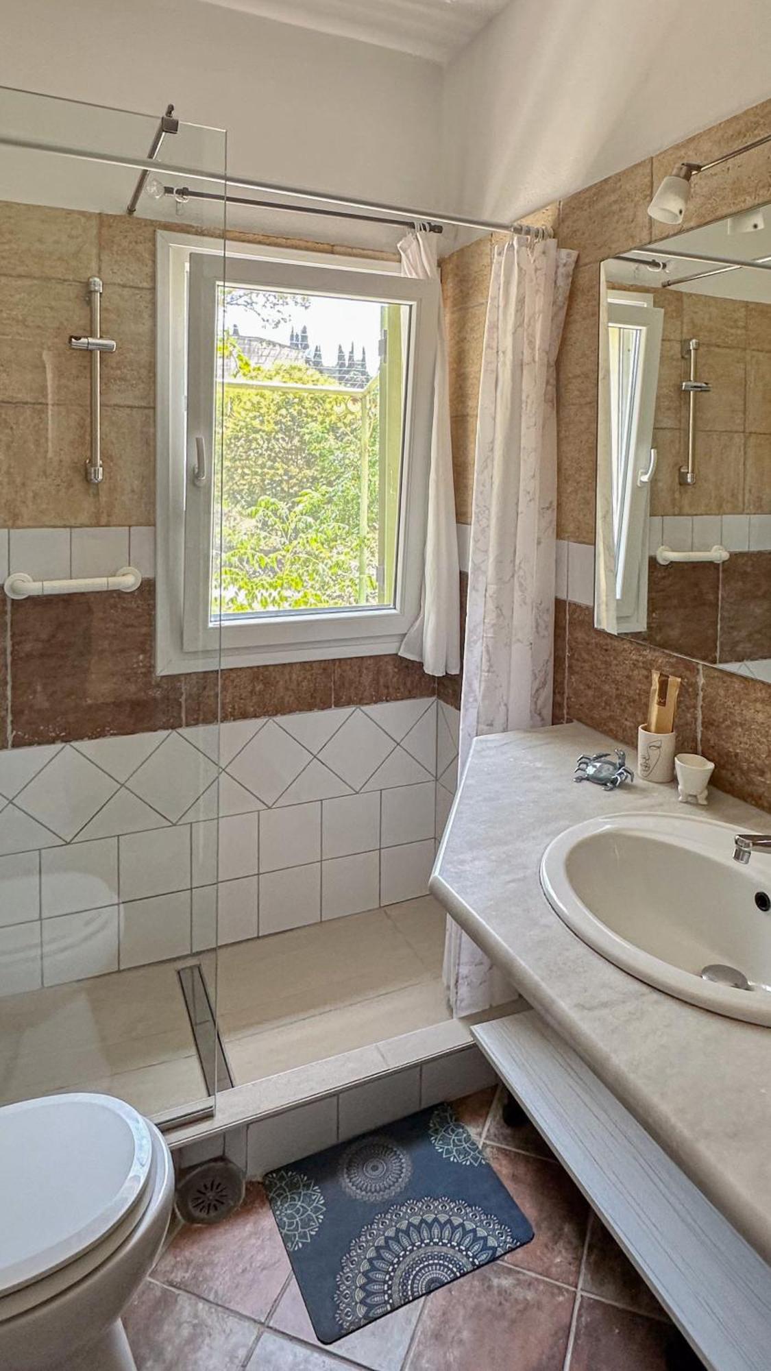 Mouse House Apartment Gouvia Bagian luar foto